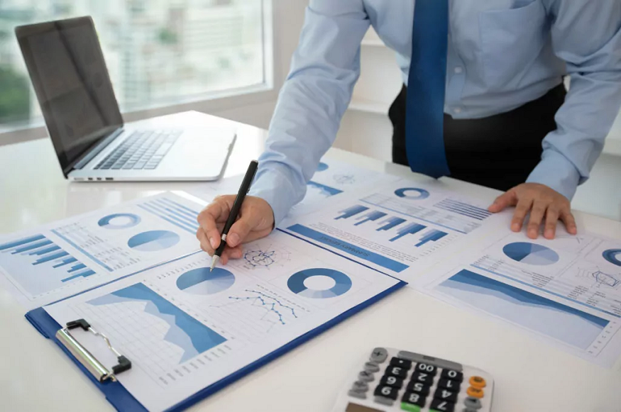 What To Look For In A Business Valuation Report Provider: A Complete Guide